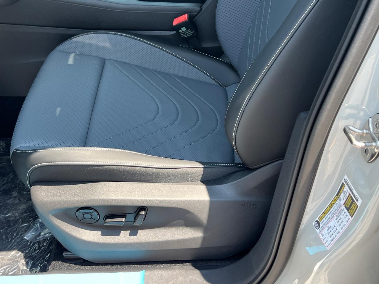 2025 Volkswagen Tiguan 2.0T SE R-Line Black Hagerstown MD