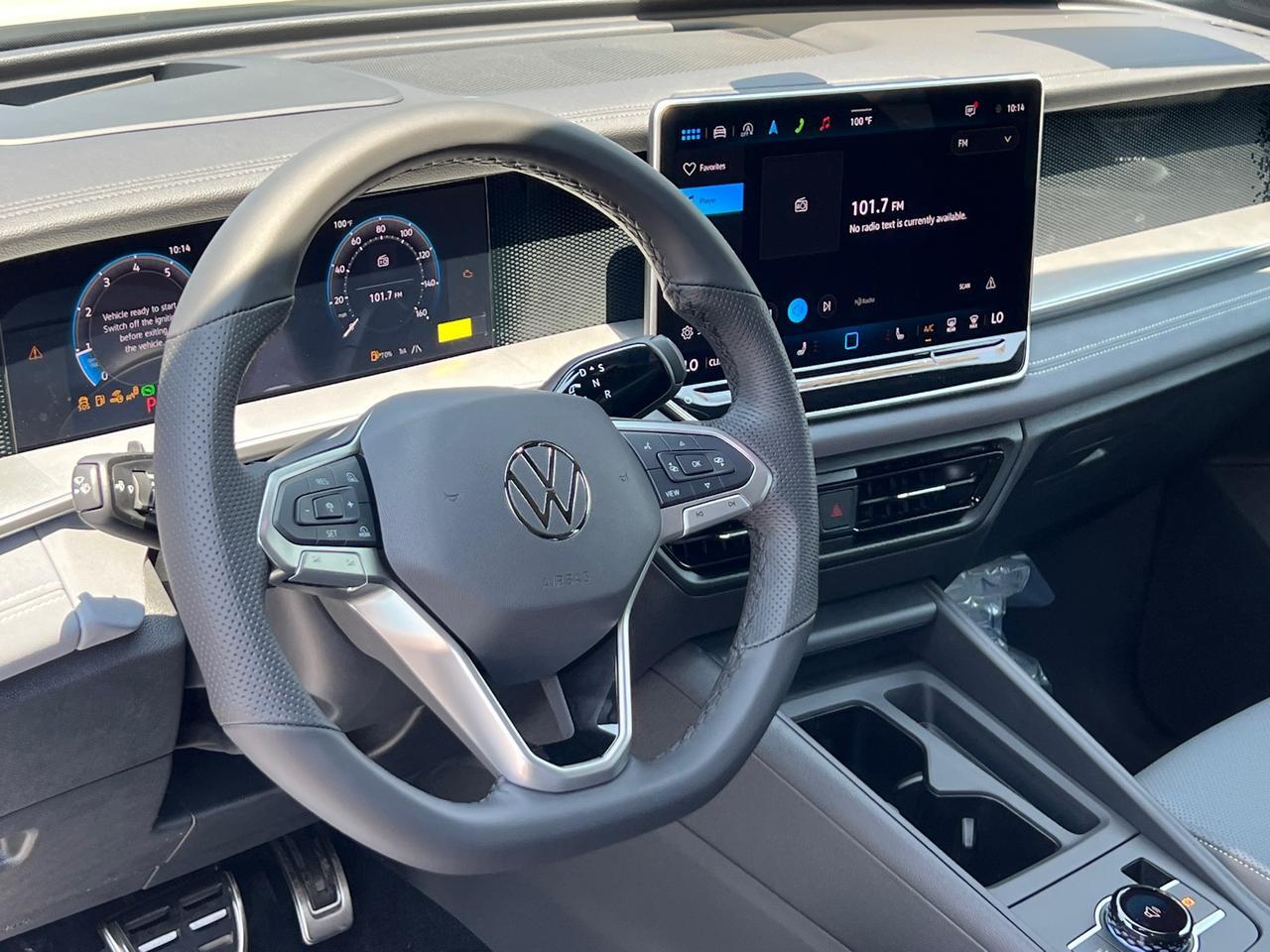 2025 Volkswagen Tiguan 2.0T SE R-Line Black Hagerstown MD