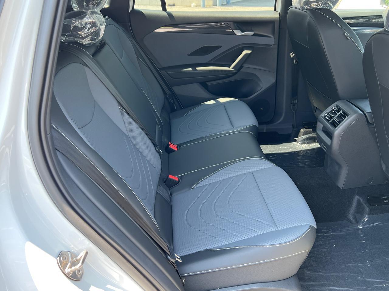 2025 Volkswagen Tiguan 2.0T SE R-Line Black Hagerstown MD