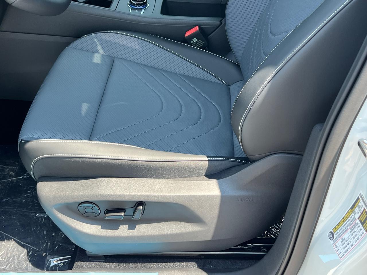 2025 Volkswagen Tiguan 2.0T SE R-Line Black Hagerstown MD