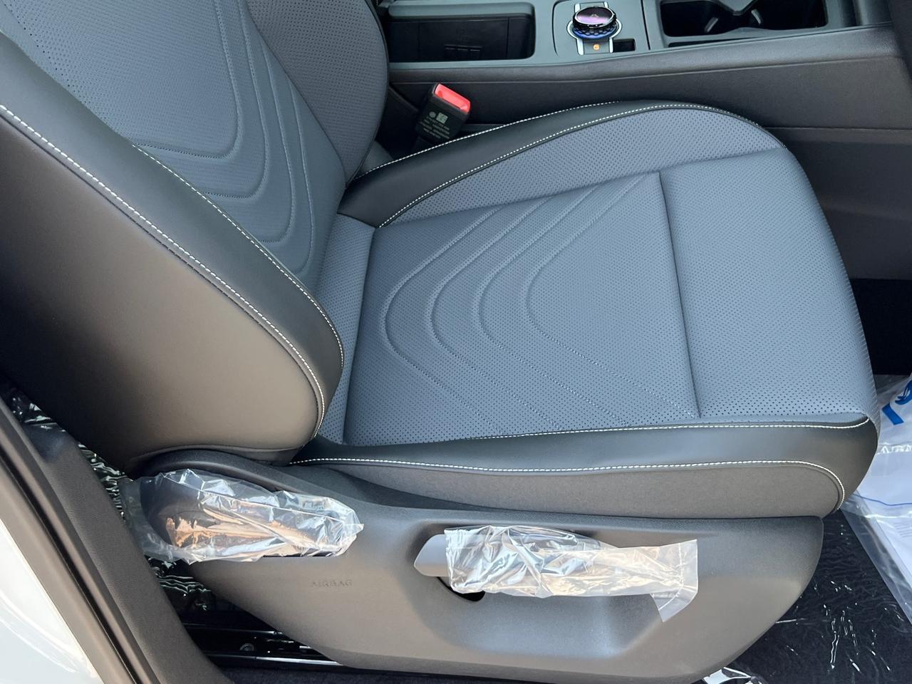 2025 Volkswagen Tiguan 2.0T SE R-Line Black Hagerstown MD