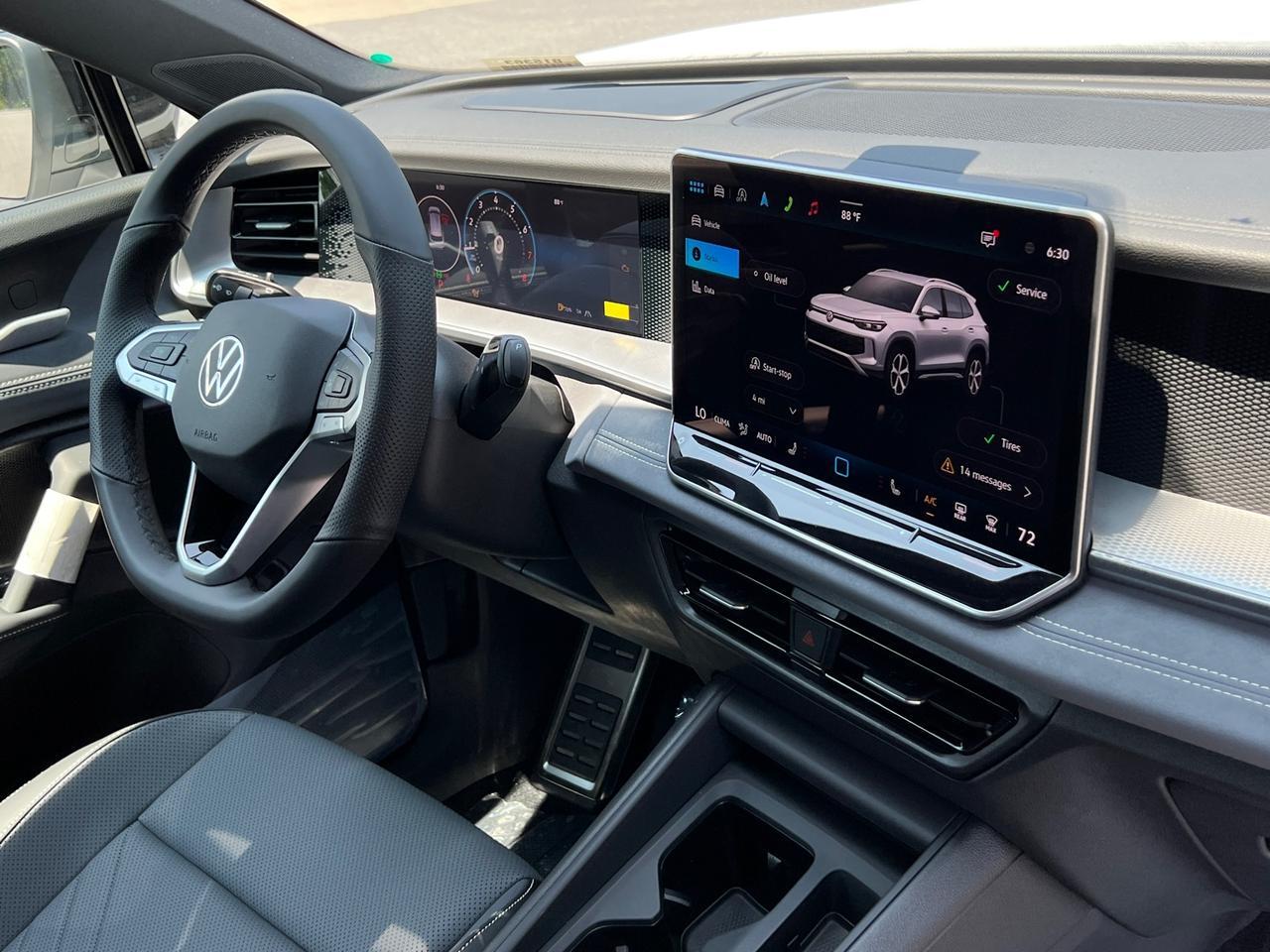 2025 Volkswagen Tiguan 2.0T SE R-Line Black Hagerstown MD