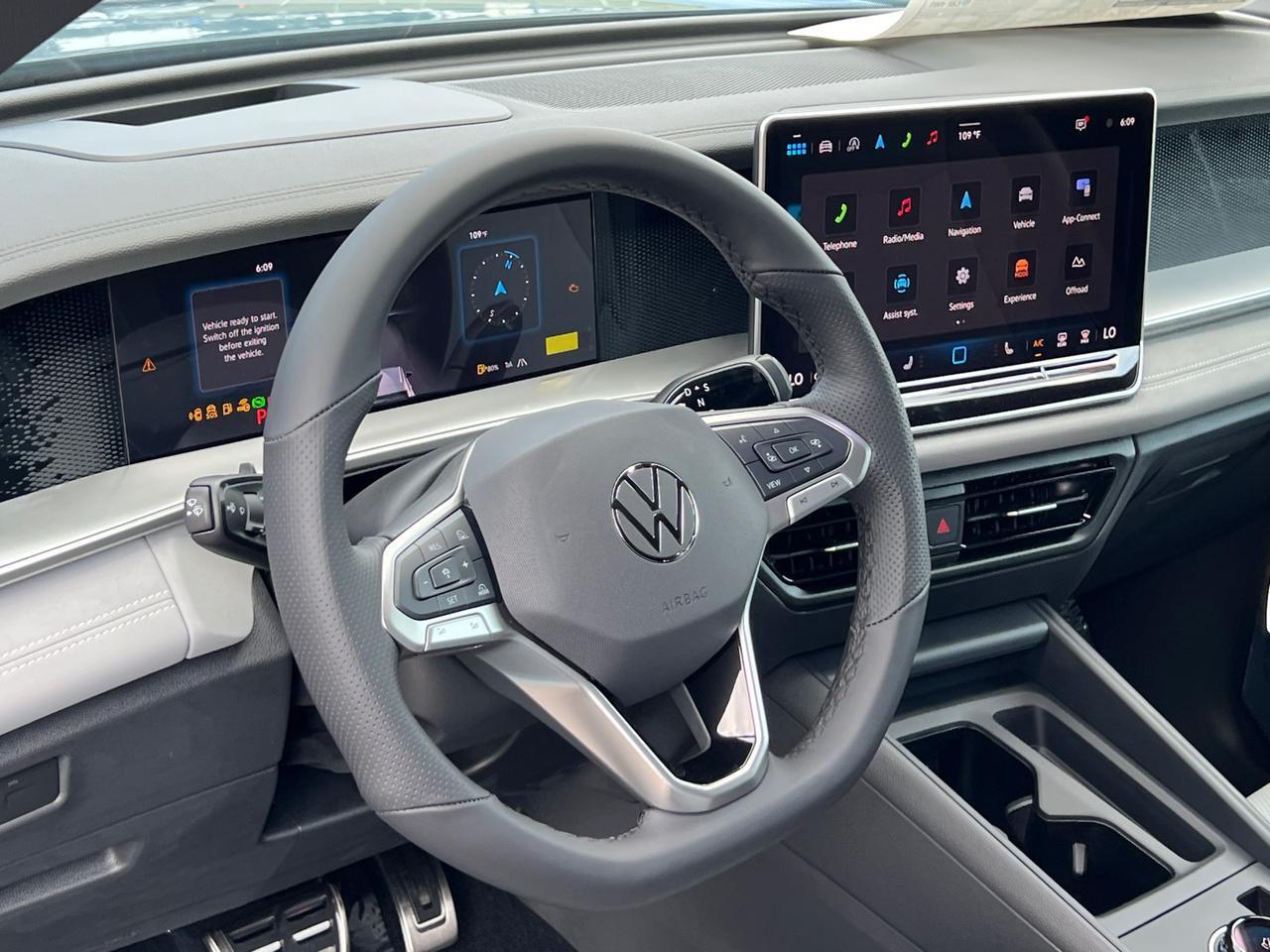 2025 Volkswagen Tiguan 2.0T SE R-Line Black Hagerstown MD