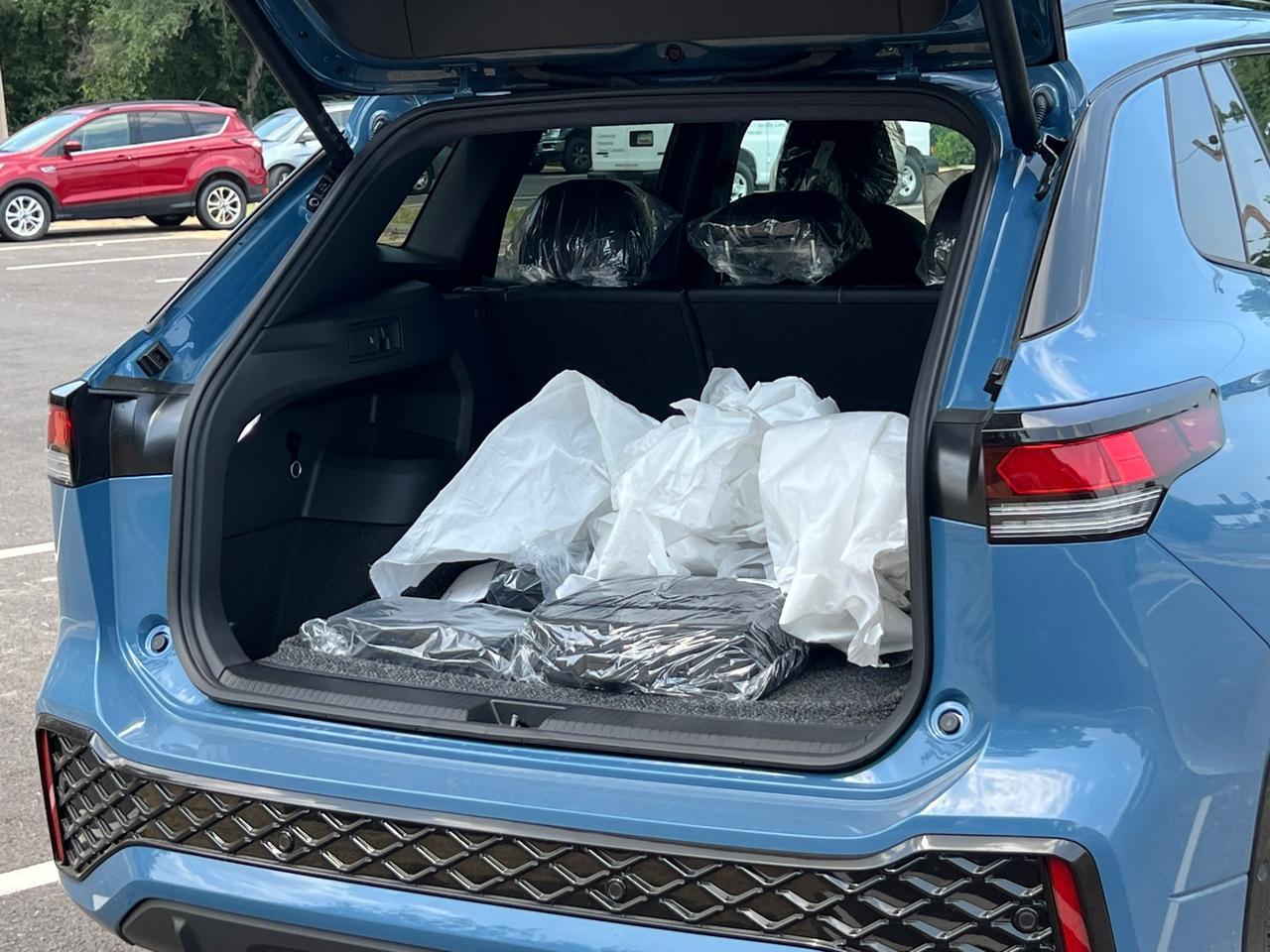 2025 Volkswagen Tiguan 2.0T SE R-Line Black Hagerstown MD