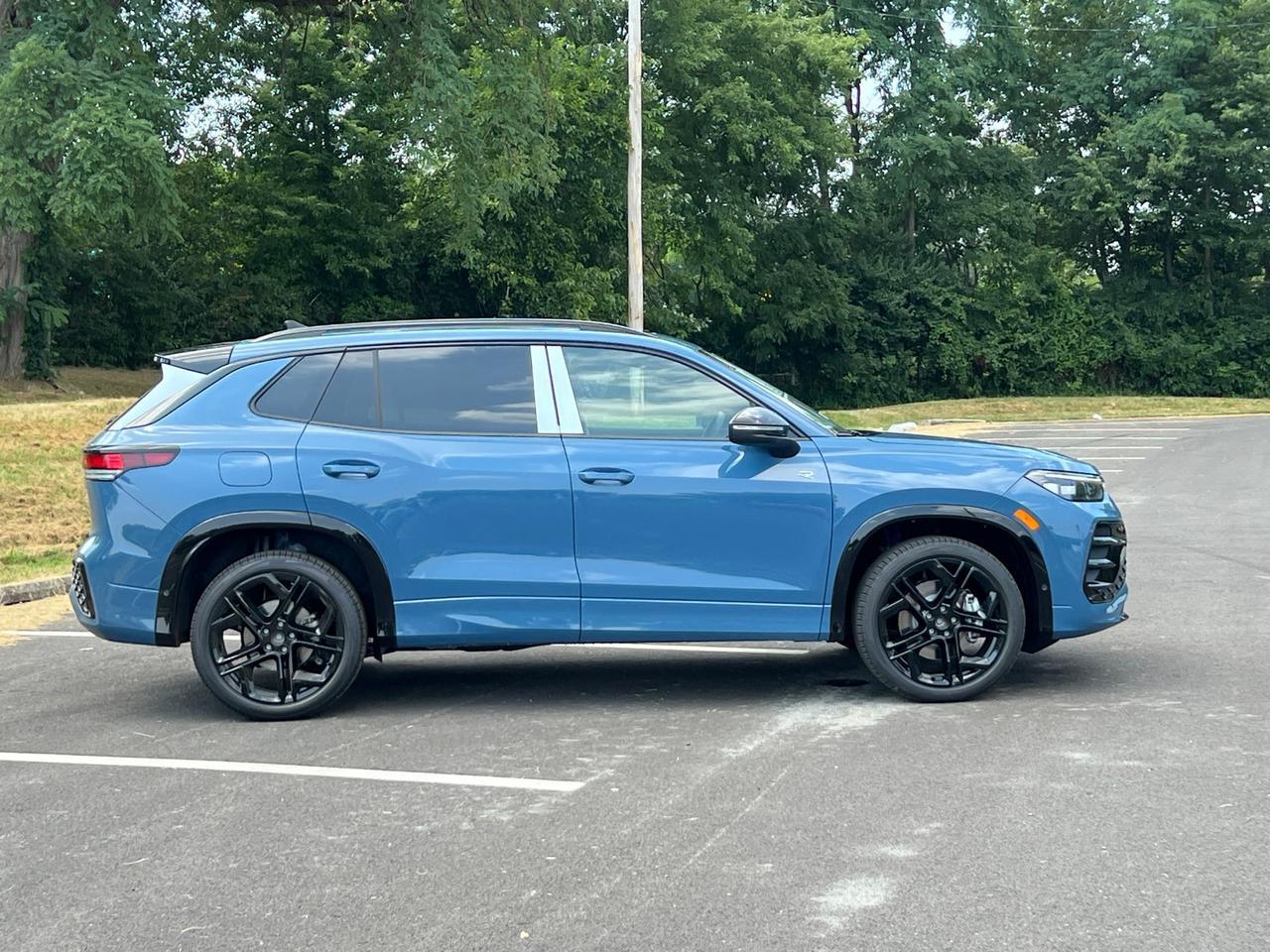 2025 Volkswagen Tiguan 2.0T SE R-Line Black Hagerstown MD