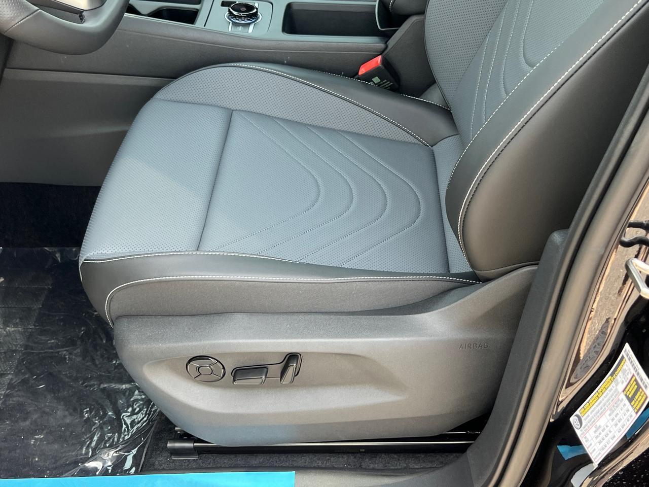 2025 Volkswagen Tiguan 2.0T SE R-Line Black Hagerstown MD