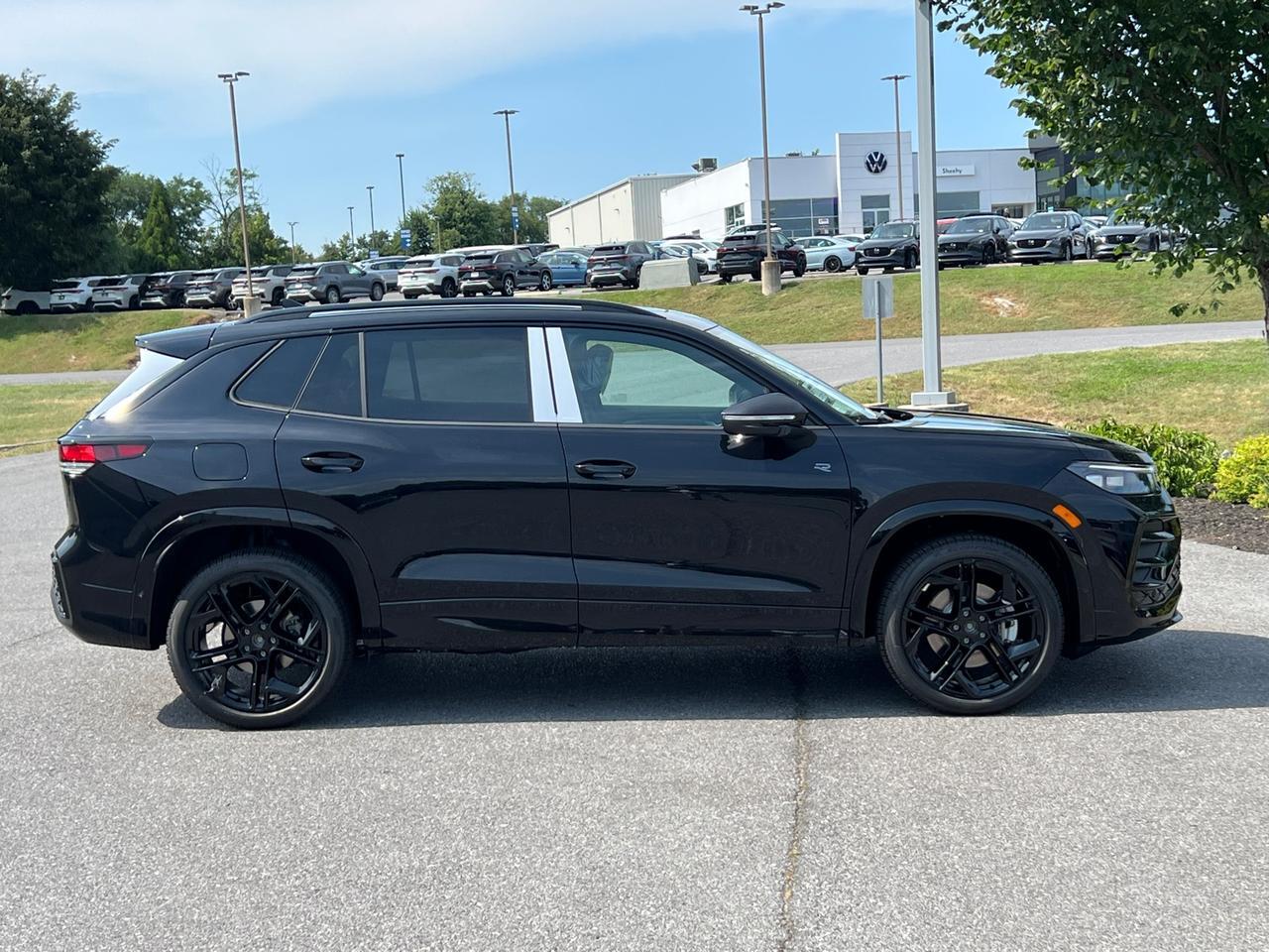 2025 Volkswagen Tiguan 2.0T SE R-Line Black Hagerstown MD