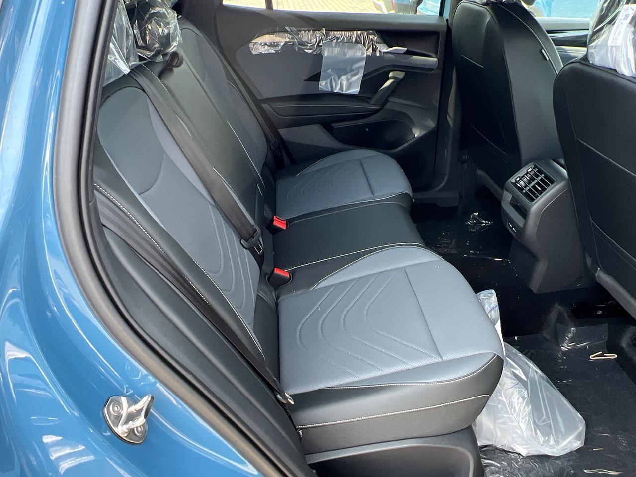 2025 Volkswagen Tiguan 2.0T SE R-Line Black Hagerstown MD