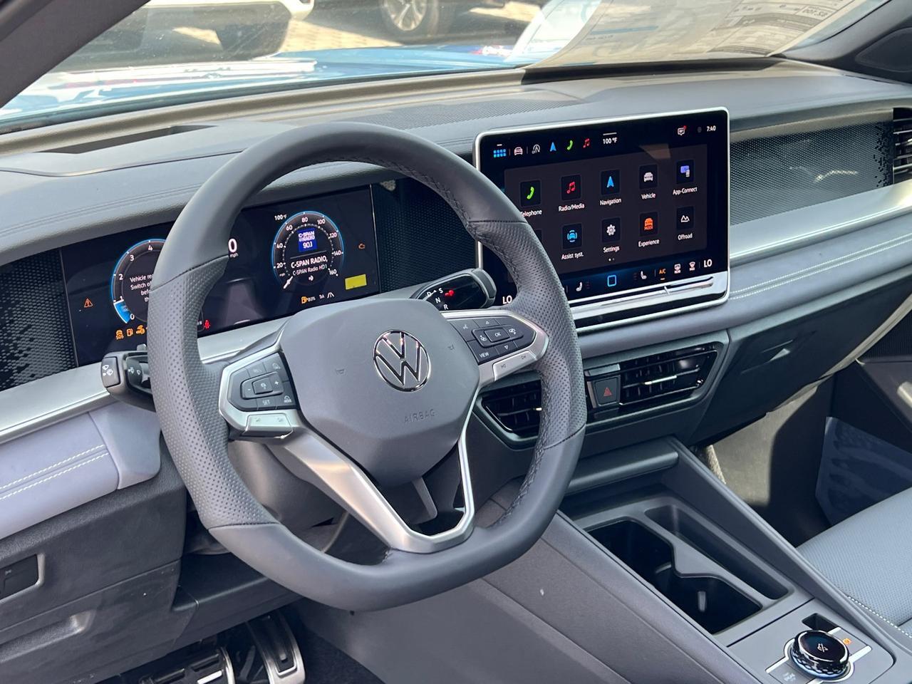 2025 Volkswagen Tiguan 2.0T SE R-Line Black Hagerstown MD