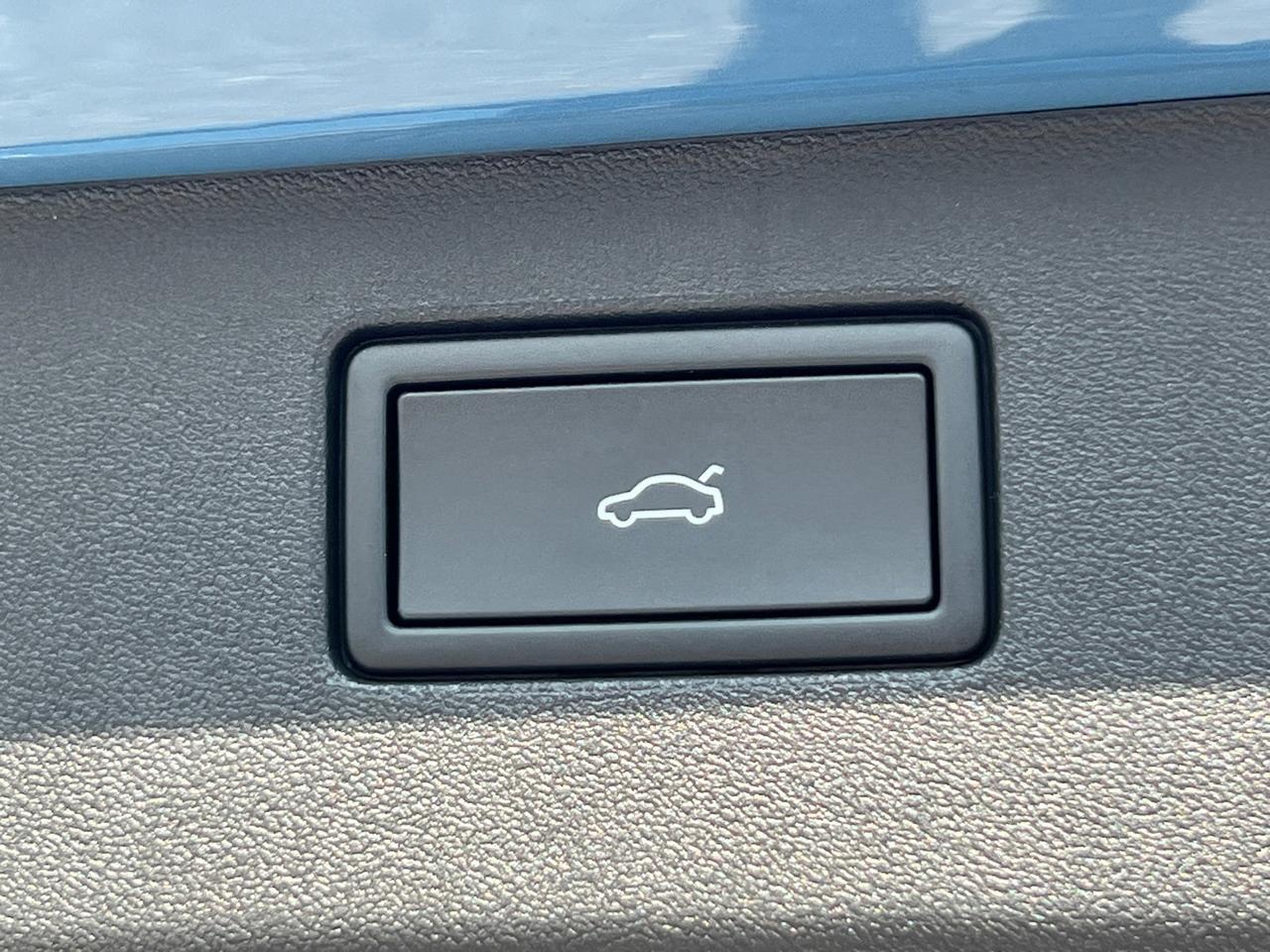 2025 Volkswagen Tiguan 2.0T SE R-Line Black Hagerstown MD