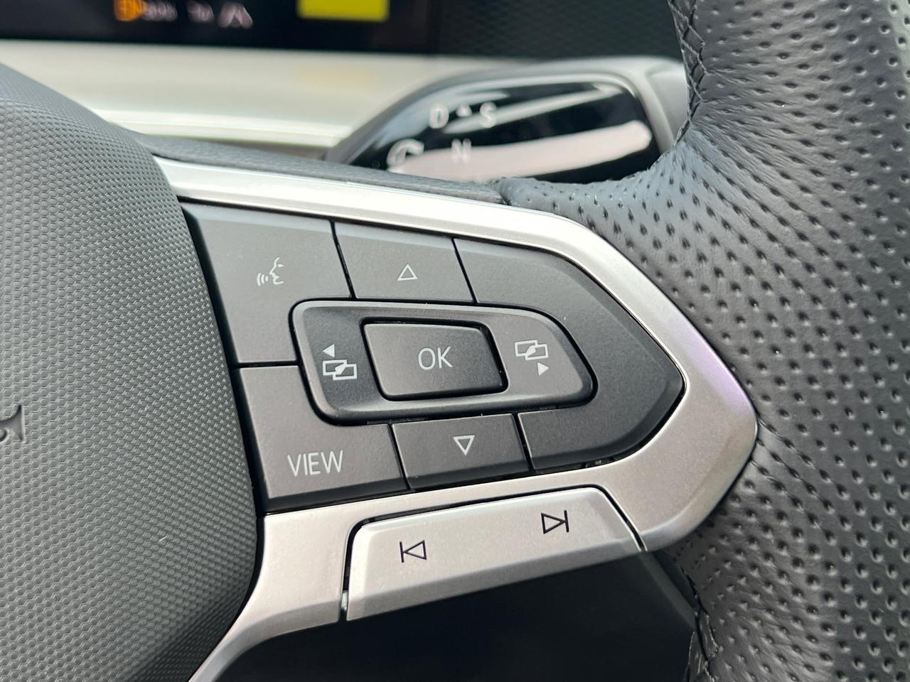 2025 Volkswagen Tiguan 2.0T SE R-Line Black Hagerstown MD