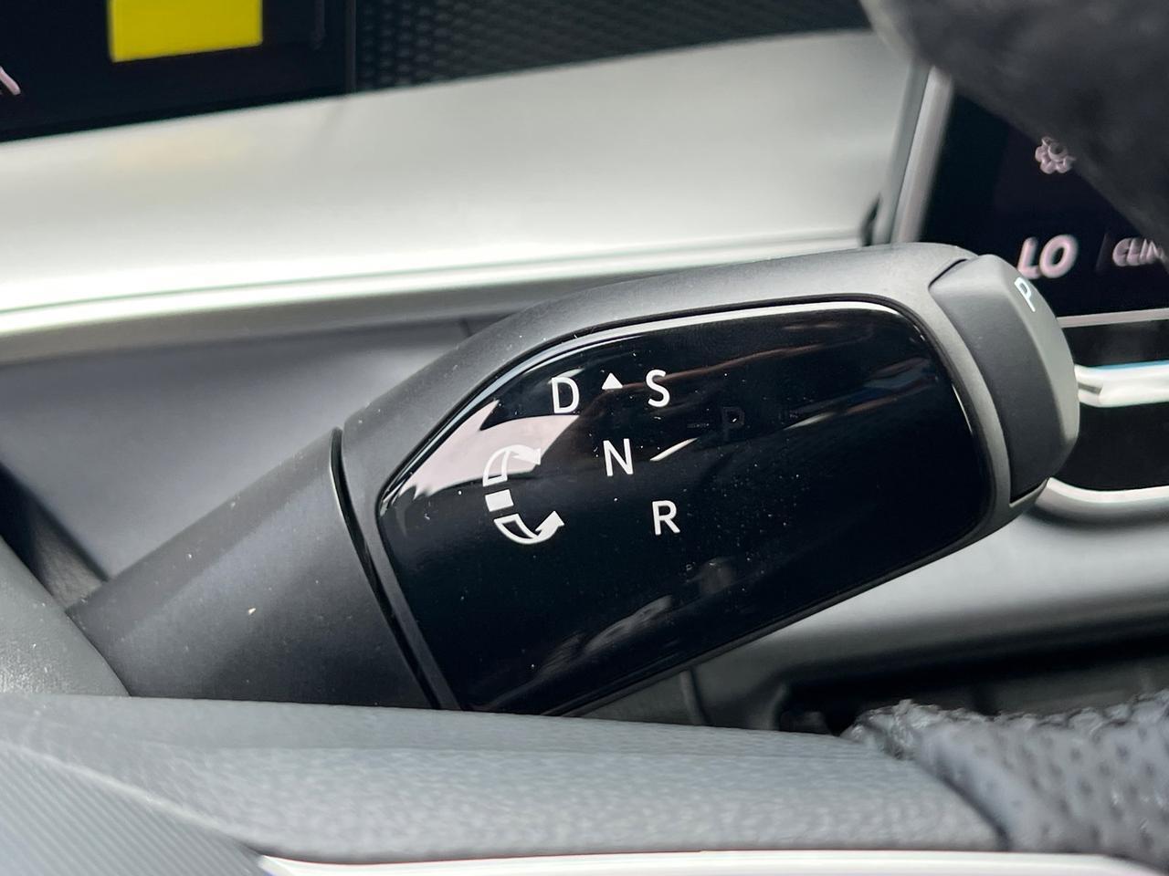 2025 Volkswagen Tiguan 2.0T SE R-Line Black Hagerstown MD