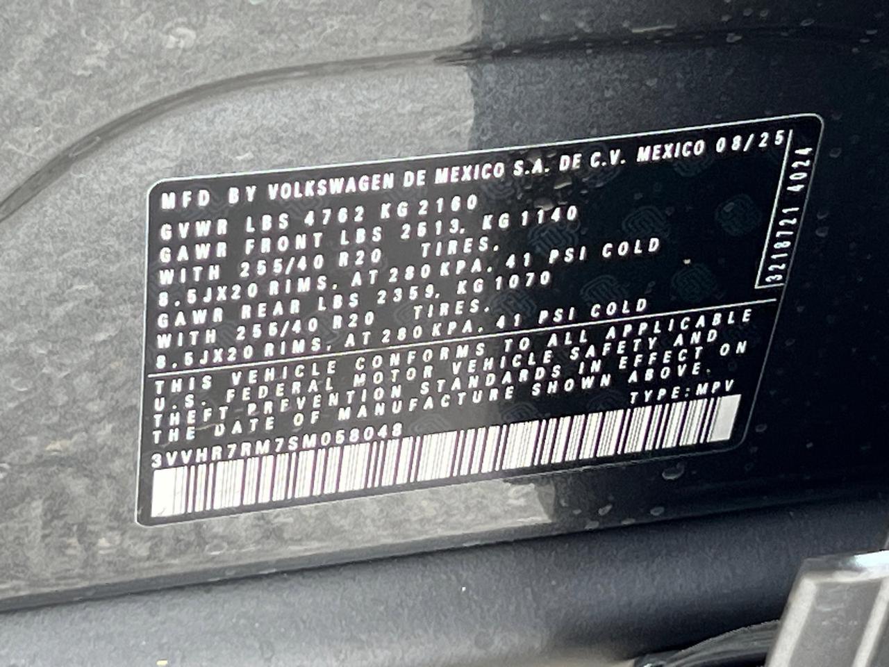 2025 Volkswagen Tiguan 2.0T SE R-Line Black Hagerstown MD