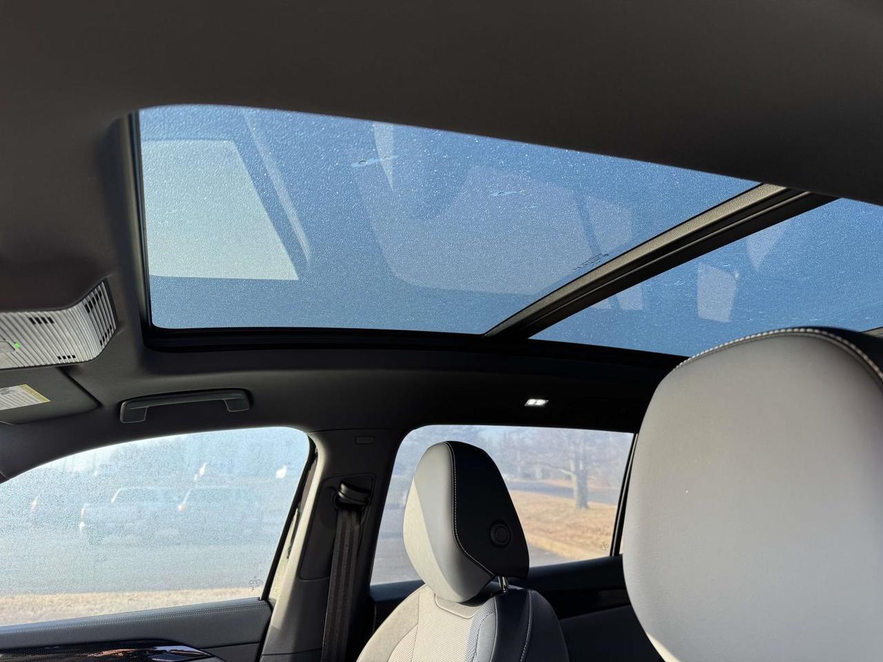 2025 Volkswagen Tiguan 2.0T SE R-Line Black Fredericksburg VA