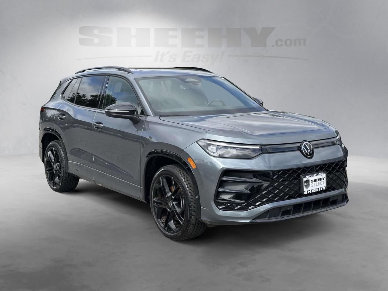 2025 Volkswagen Tiguan 2.0T SE R-Line Black Alexandria VA