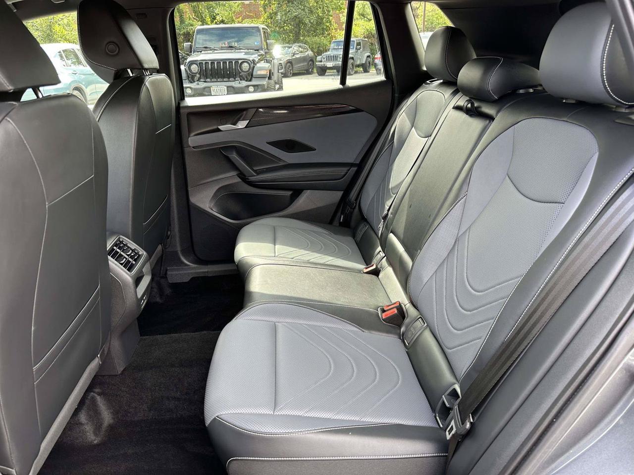 2025 Volkswagen Tiguan 2.0T SE R-Line Black Alexandria VA