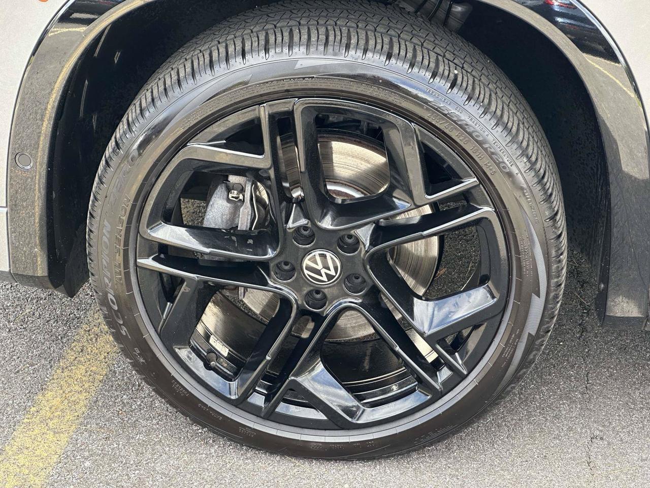 2025 Volkswagen Tiguan 2.0T SE R-Line Black Alexandria VA