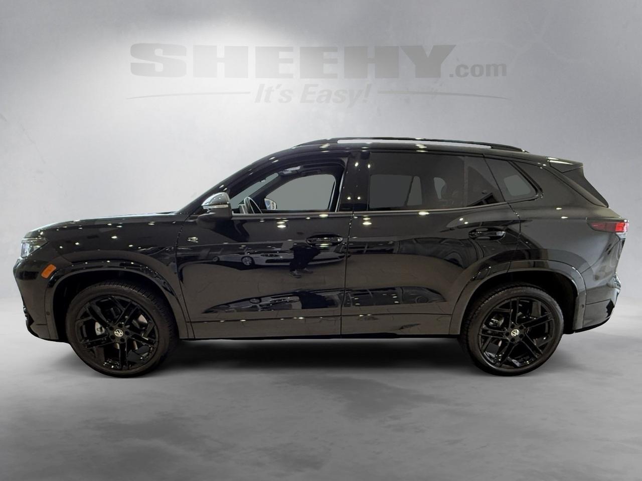 2025 Volkswagen Tiguan 2.0T SE R-Line Black Annapolis MD