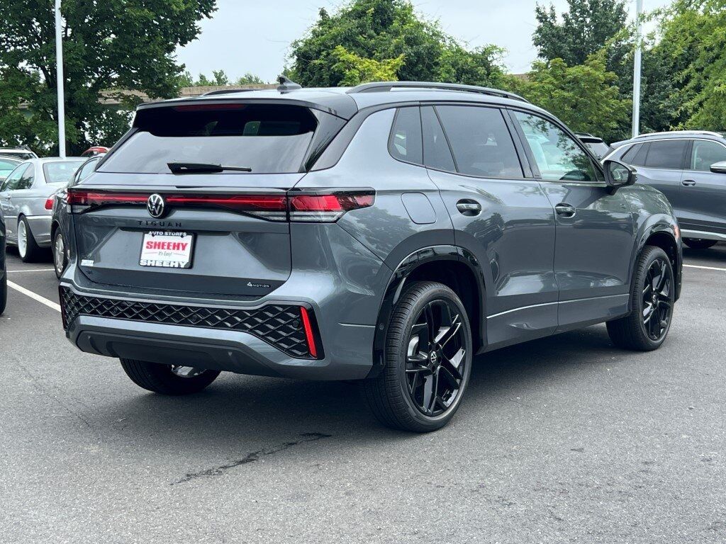 2025 Volkswagen Tiguan 2.0T SE R-Line Black Springfield VA
