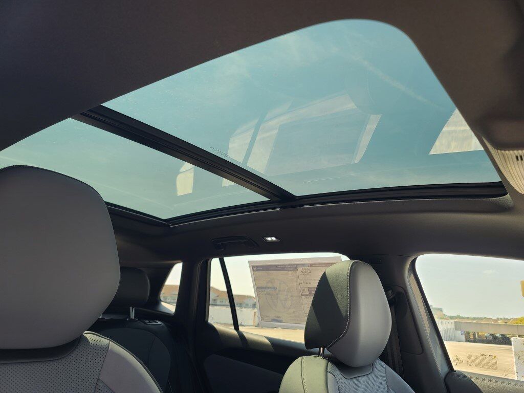 2025 Volkswagen Tiguan 2.0T SE R-Line Black Springfield VA