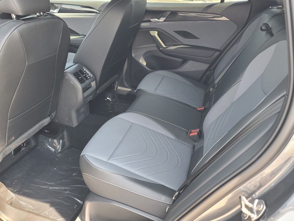 2025 Volkswagen Tiguan 2.0T SE R-Line Black Springfield VA