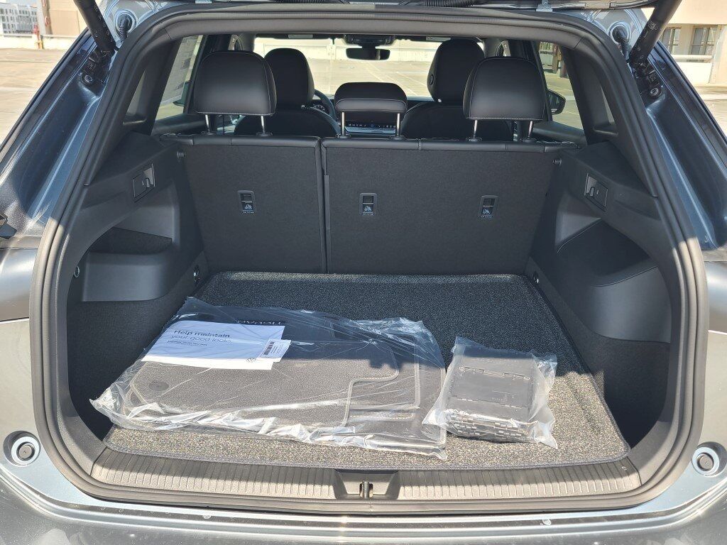 2025 Volkswagen Tiguan 2.0T SE R-Line Black Springfield VA