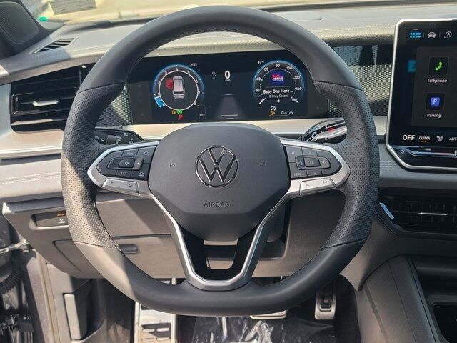 2025 Volkswagen Tiguan 2.0T SE R-Line Black Springfield VA