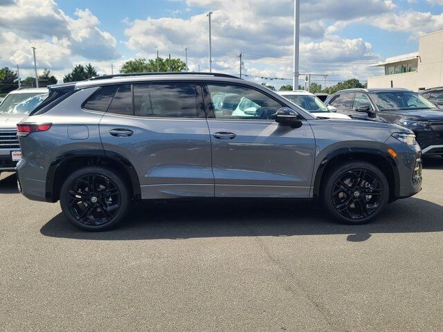 2025 Volkswagen Tiguan 2.0T SE R-Line Black Springfield VA