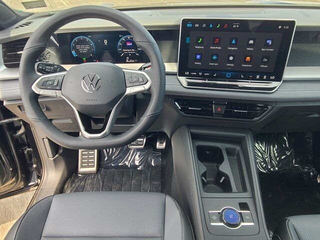 2025 Volkswagen Tiguan 2.0T SE R-Line Black Springfield VA