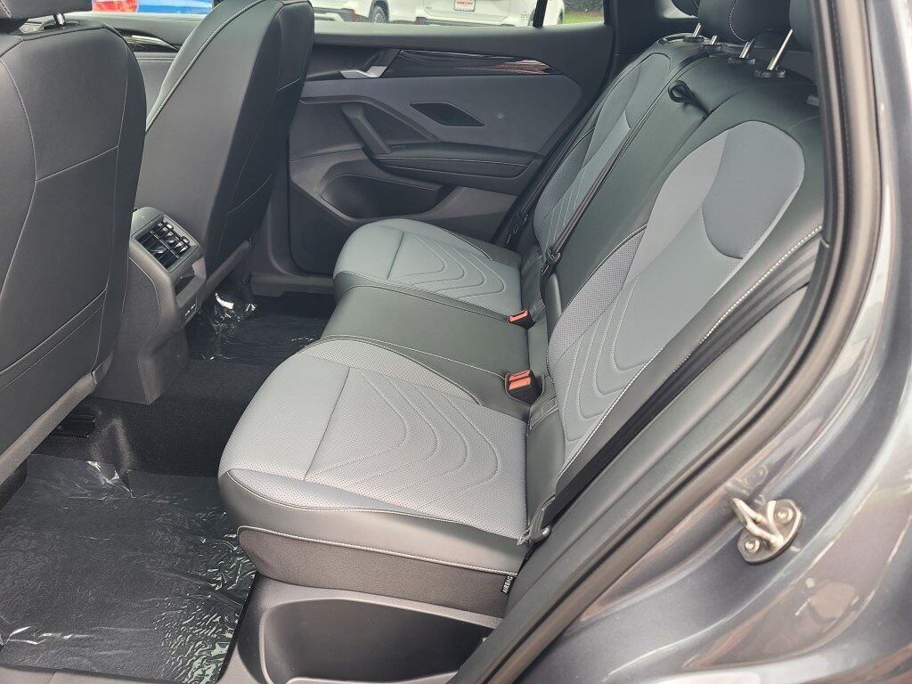 2025 Volkswagen Tiguan 2.0T SE R-Line Black Springfield VA