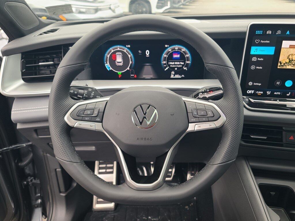 2025 Volkswagen Tiguan 2.0T SE R-Line Black Springfield VA
