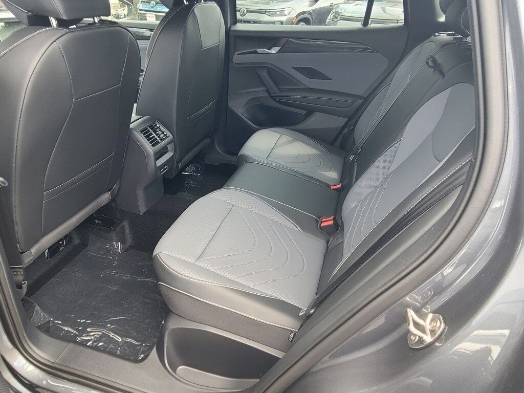 2025 Volkswagen Tiguan 2.0T SE R-Line Black Springfield VA