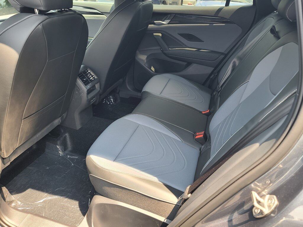 2025 Volkswagen Tiguan 2.0T SE R-Line Black Springfield VA