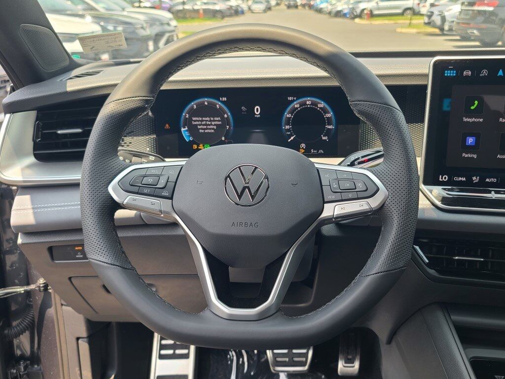 2025 Volkswagen Tiguan 2.0T SE R-Line Black Springfield VA