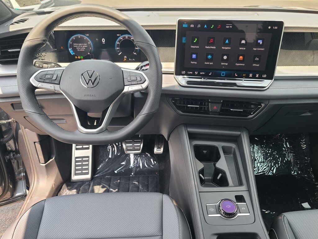 2025 Volkswagen Tiguan 2.0T SE R-Line Black Springfield VA