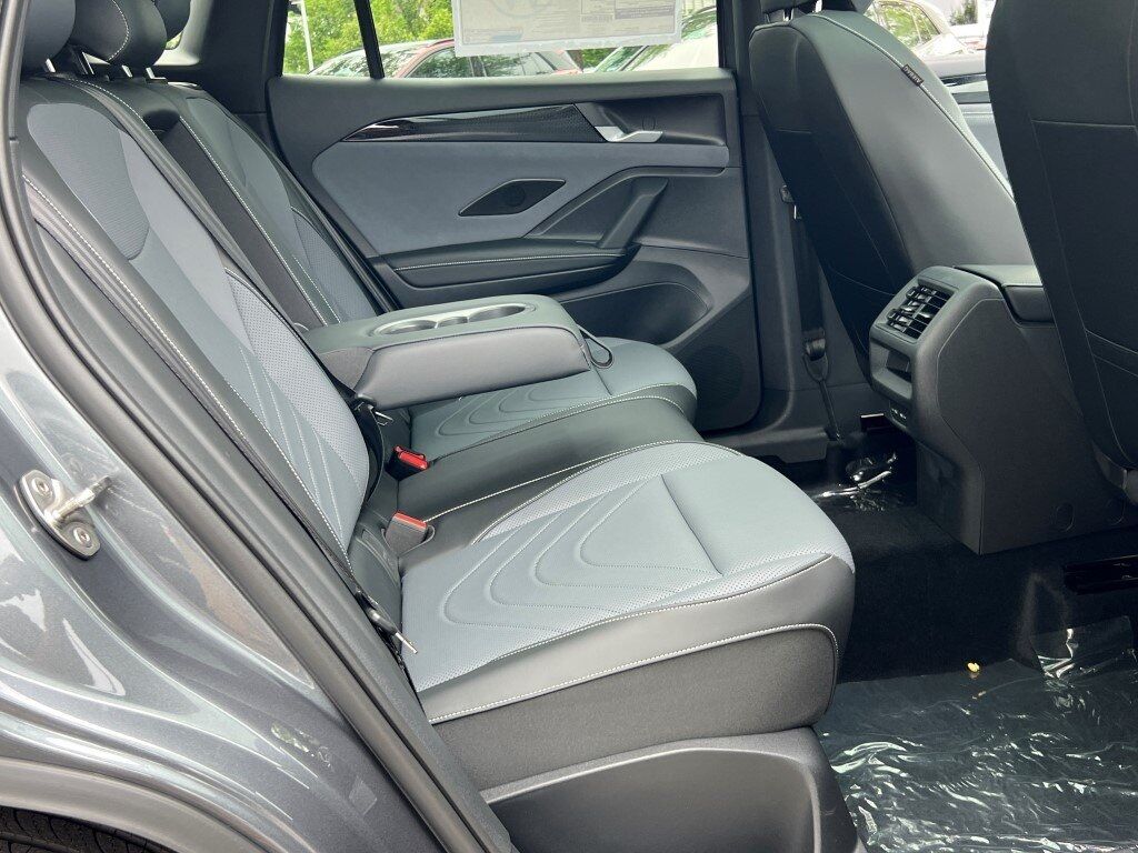 2025 Volkswagen Tiguan 2.0T SE R-Line Black Springfield VA