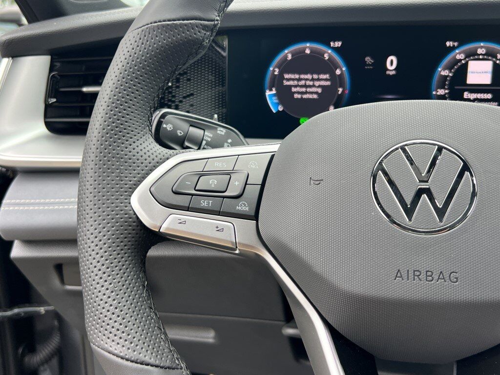 2025 Volkswagen Tiguan 2.0T SE R-Line Black Springfield VA