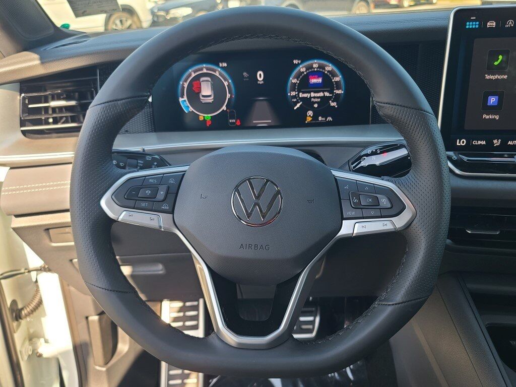 2025 Volkswagen Tiguan 2.0T SE R-Line Black Springfield VA