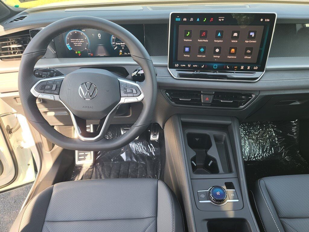 2025 Volkswagen Tiguan 2.0T SE R-Line Black Springfield VA