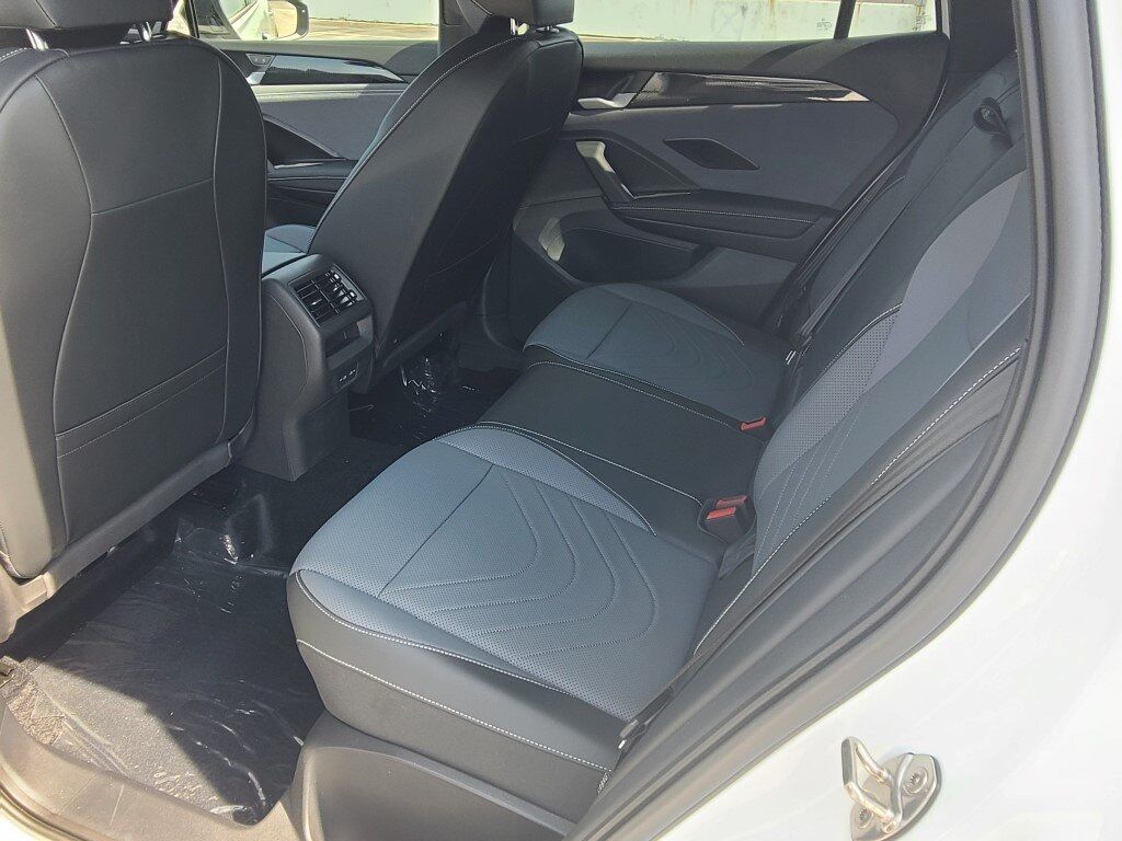 2025 Volkswagen Tiguan 2.0T SE R-Line Black Springfield VA