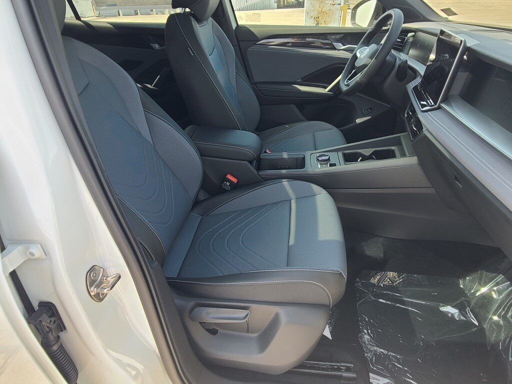 2025 Volkswagen Tiguan 2.0T SE R-Line Black Springfield VA