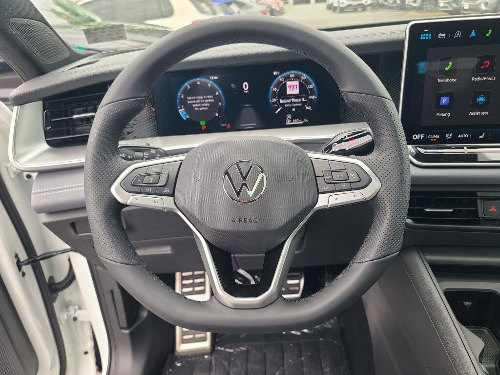 2025 Volkswagen Tiguan 2.0T SE R-Line Black Springfield VA