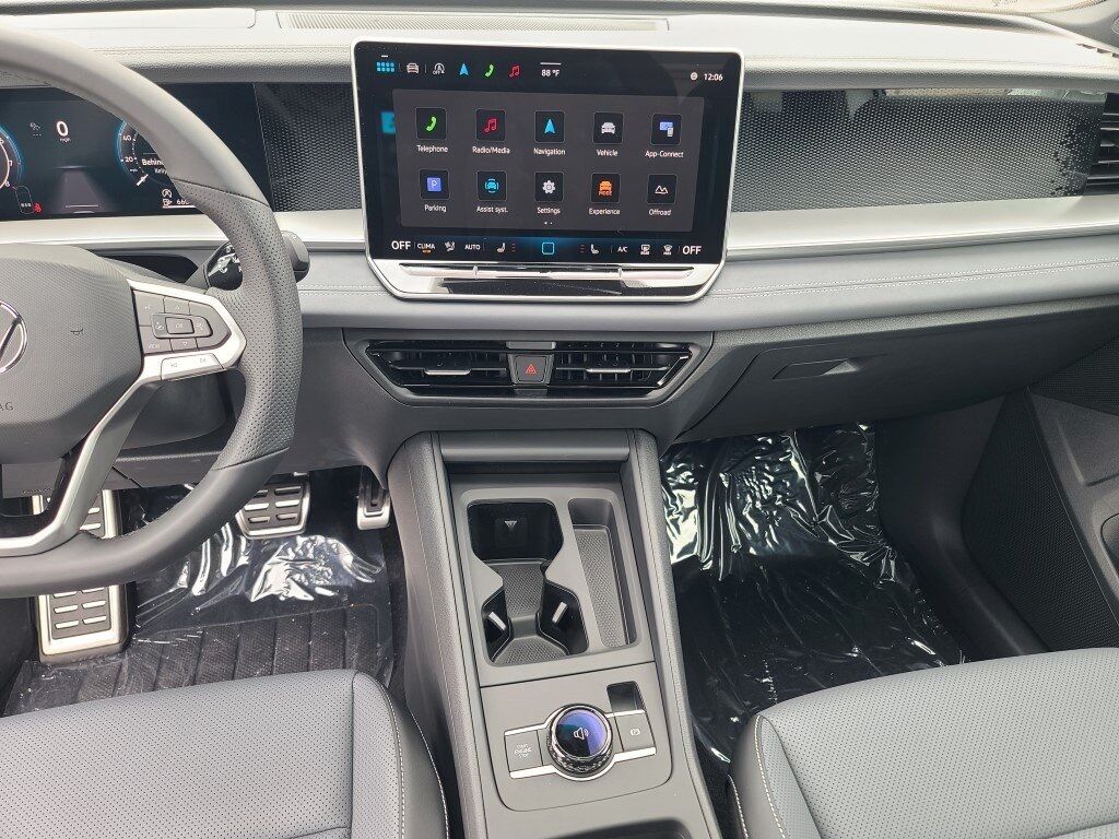 2025 Volkswagen Tiguan 2.0T SE R-Line Black Springfield VA