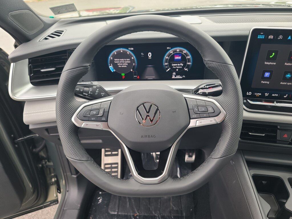 2025 Volkswagen Tiguan 2.0T SE R-Line Black Springfield VA