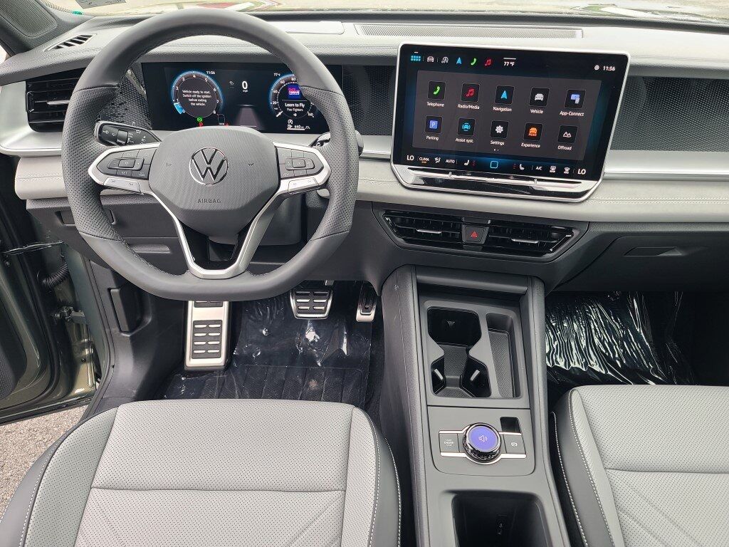 2025 Volkswagen Tiguan 2.0T SE R-Line Black Springfield VA