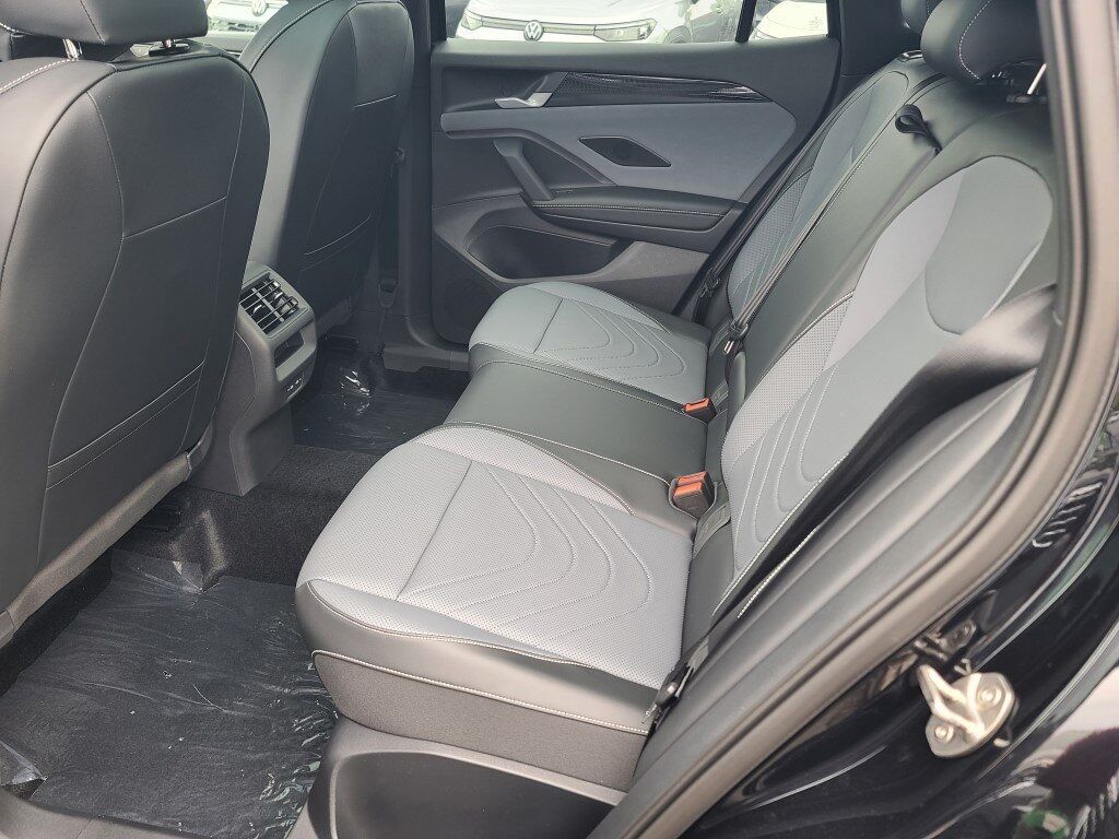 2025 Volkswagen Tiguan 2.0T SE R-Line Black Springfield VA