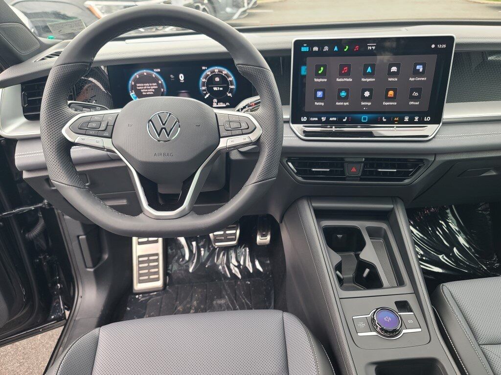 2025 Volkswagen Tiguan 2.0T SE R-Line Black Springfield VA