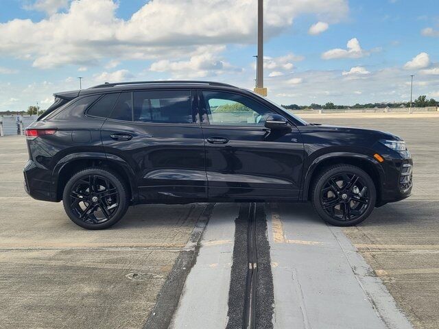 2025 Volkswagen Tiguan 2.0T SE R-Line Black Springfield VA