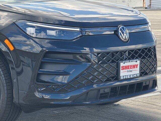 2025 Volkswagen Tiguan 2.0T SE R-Line Black Springfield VA
