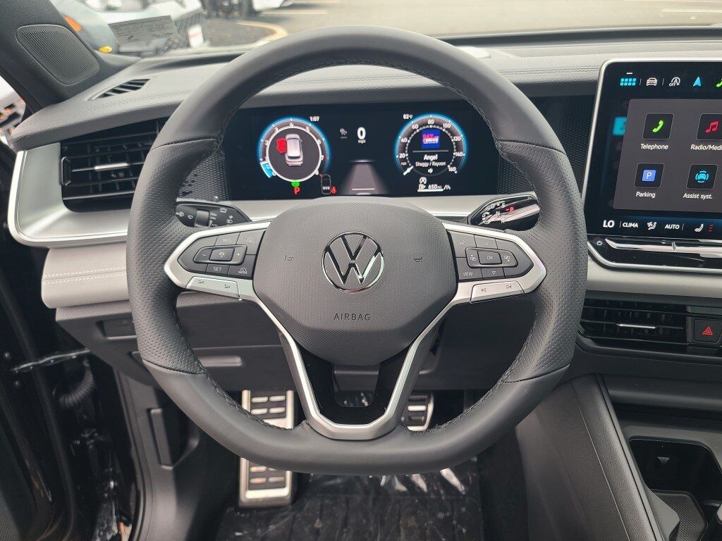 2025 Volkswagen Tiguan 2.0T SE R-Line Black Springfield VA